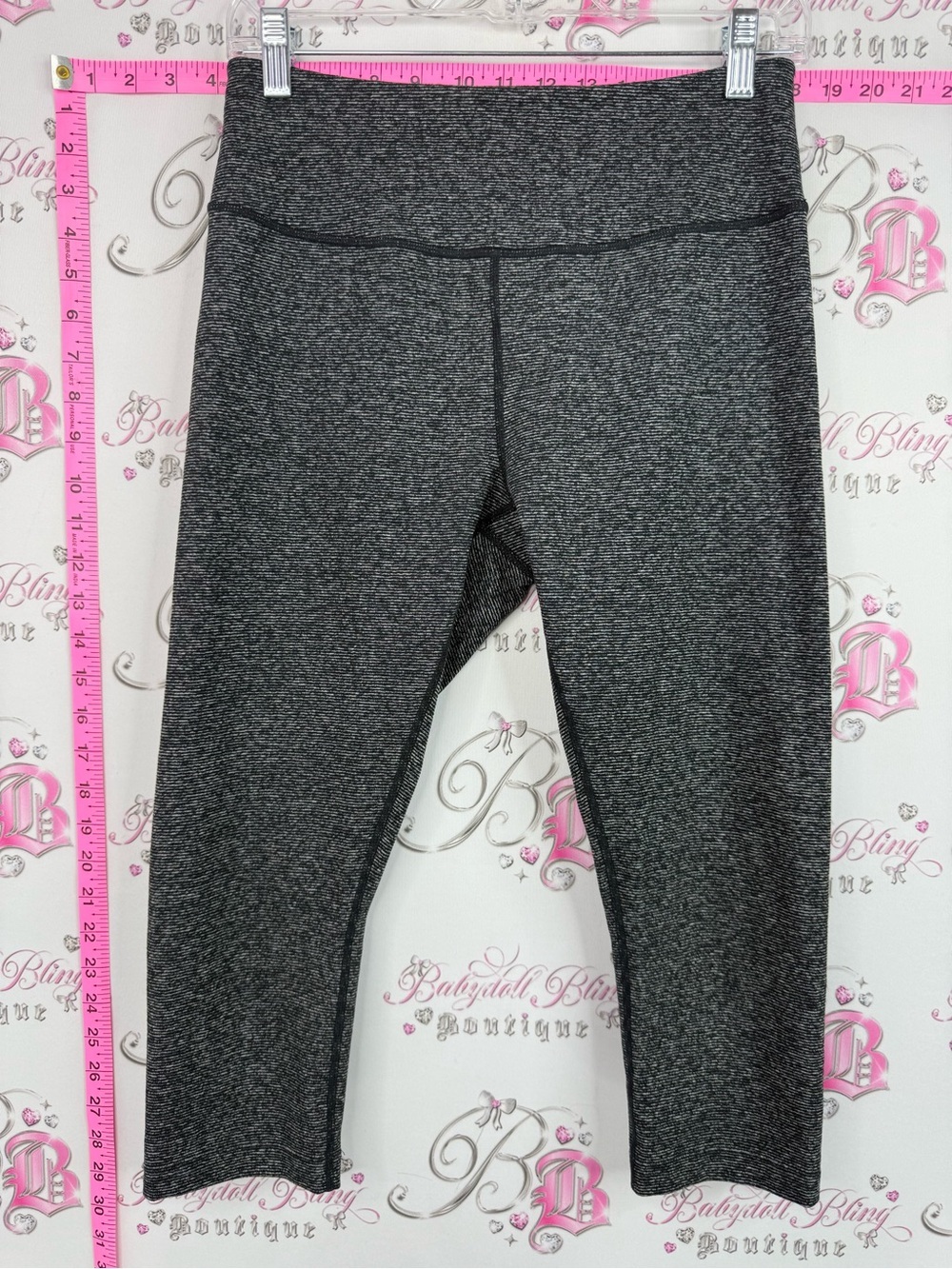 Core 10 capri leggings tights grey black Charcoal Heather Capri Leggings